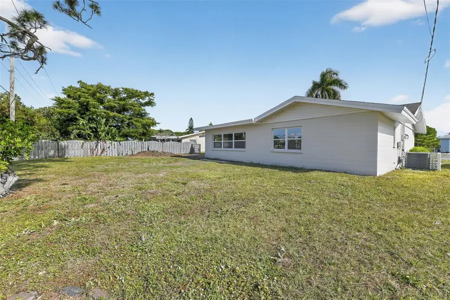 6224 7th Avenue Drive W, Bradenton, FL 34209 - Image #3