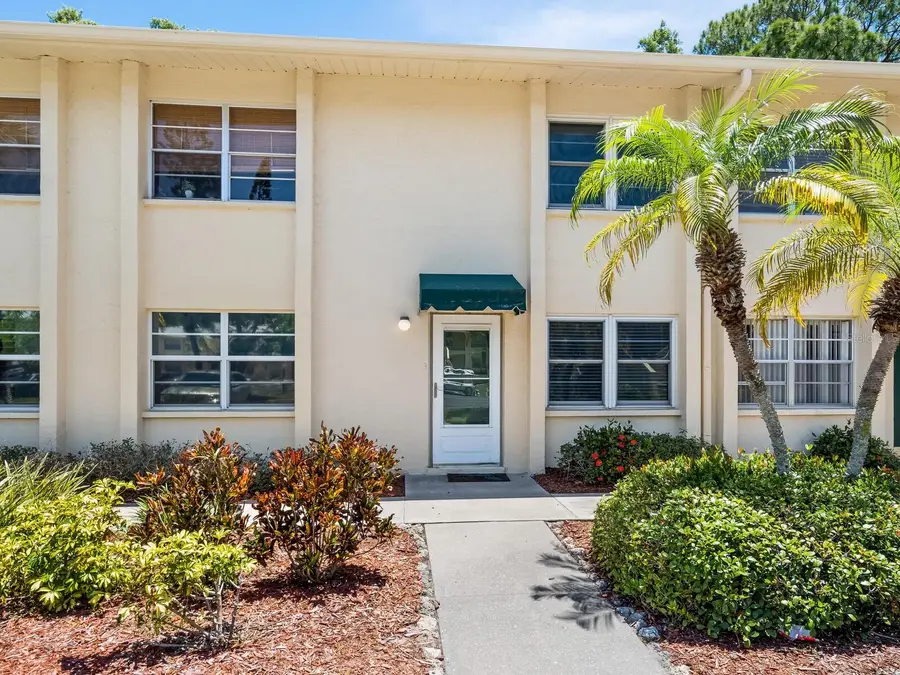 4805 Rilma Avenue #107, Sarasota, FL 34234 - Image #2