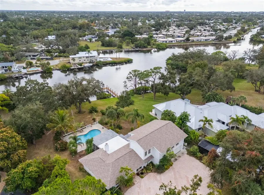 5155 Riverwood Avenue, Sarasota, FL 34231 - Image #3