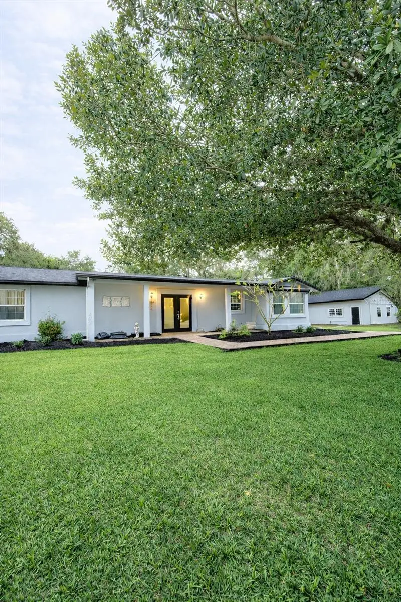 2835 Sarasota Golf Club Boulevard, Sarasota, FL 34240 - Image #3