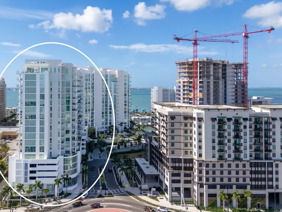 301 Quay Commons #804, Sarasota, FL 34236 - Image #2