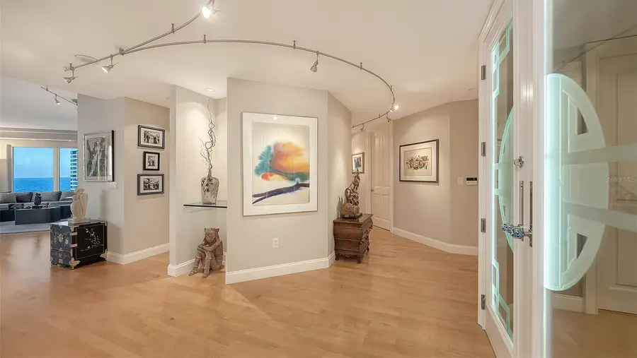 35 Watergate Drive #1005, Sarasota, FL 34236 - Image #3