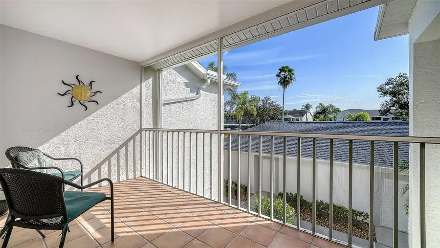 9480 High Gate Drive #2122, Sarasota, FL 34238 - #3