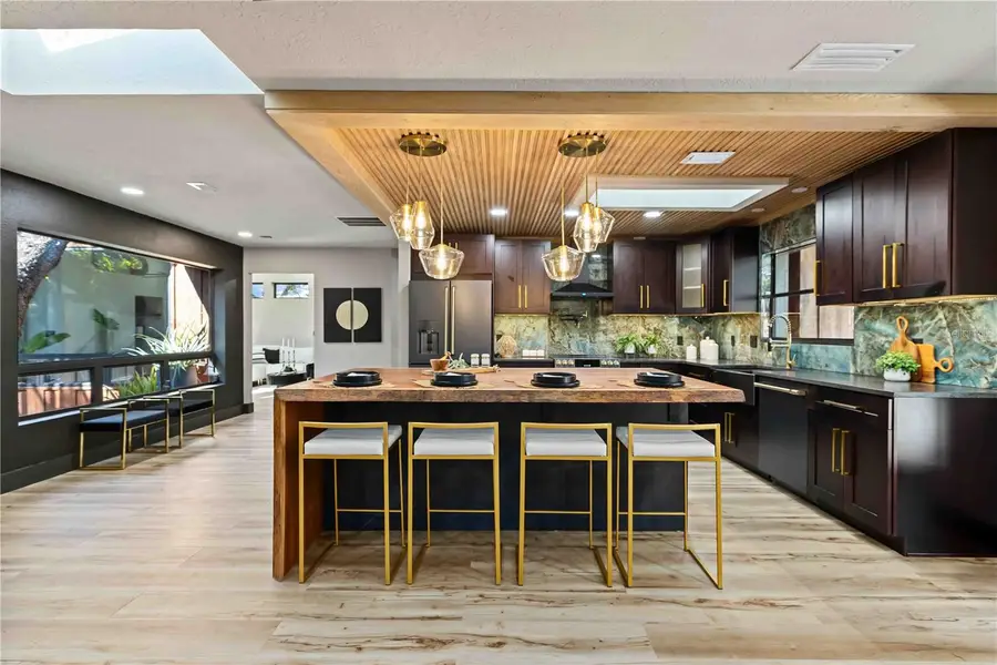 4534 Banan Place, Siesta Key, FL 34242 - Image #3