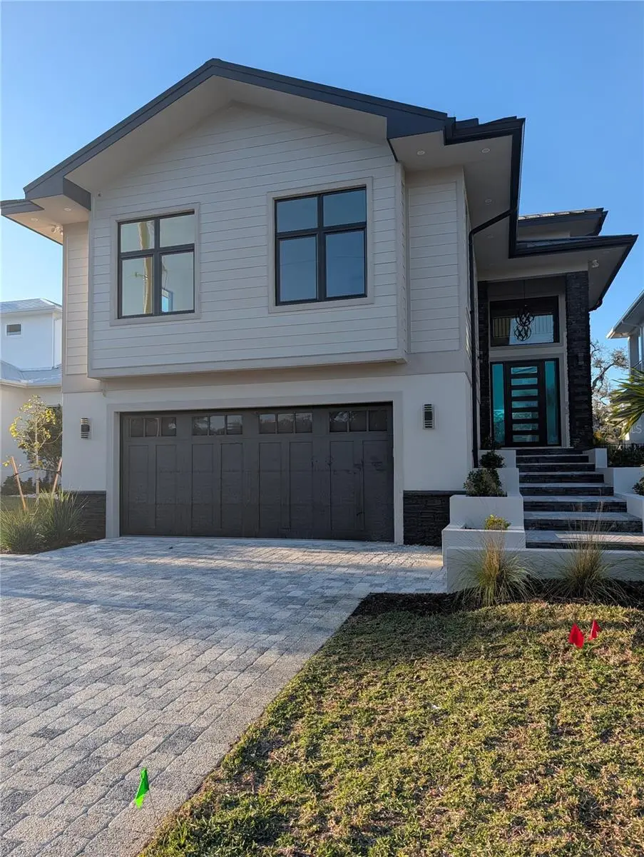 527 Venice Lane, Sarasota, FL 34242 - Image #1