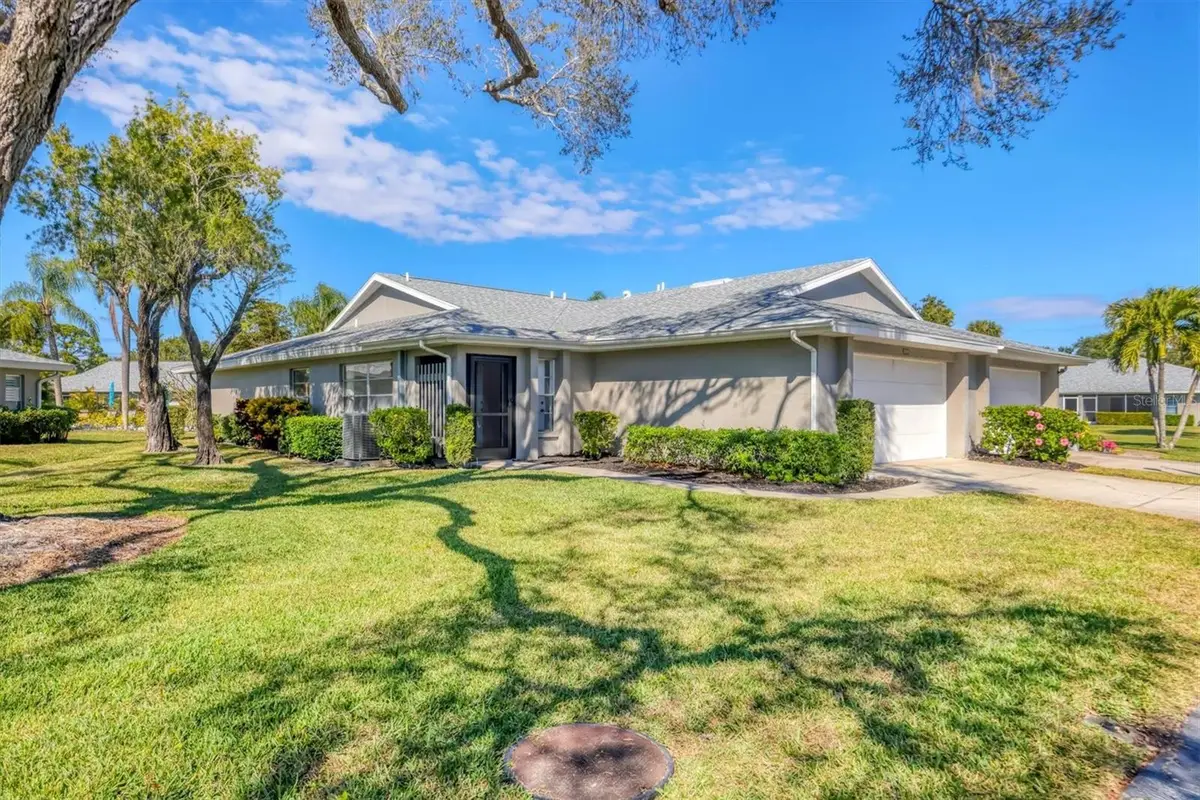 3930 Center Gate Circle #16, Sarasota, FL 34233 - Image #1