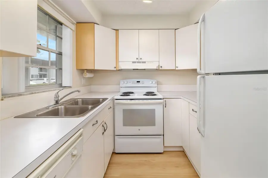 203 47th Avenue Drive W #167, Bradenton, FL 34207 - Image #3