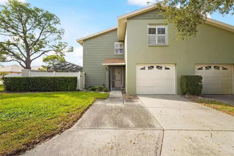4096 Center Pointe Place #20B, Sarasota, FL 34233 - Image #2
