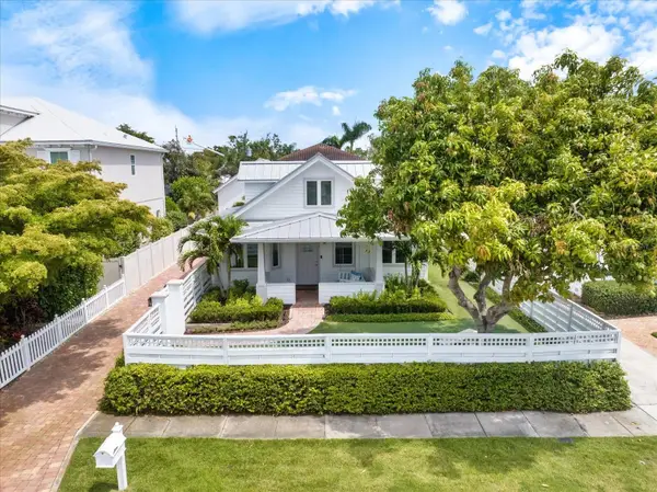 1841 Datura Street, SARASOTA, FL 34239