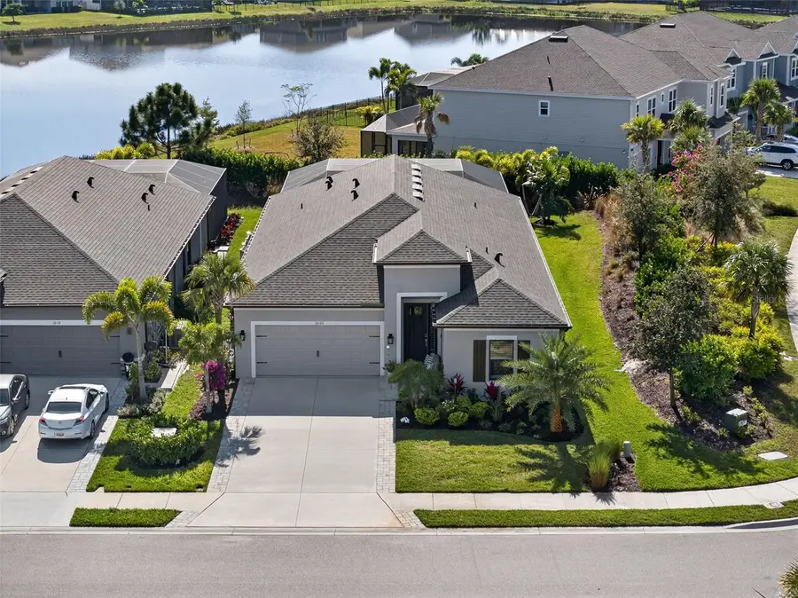16106 Culpepper Drive, Lakewood Ranch, FL 34211 - Image #2