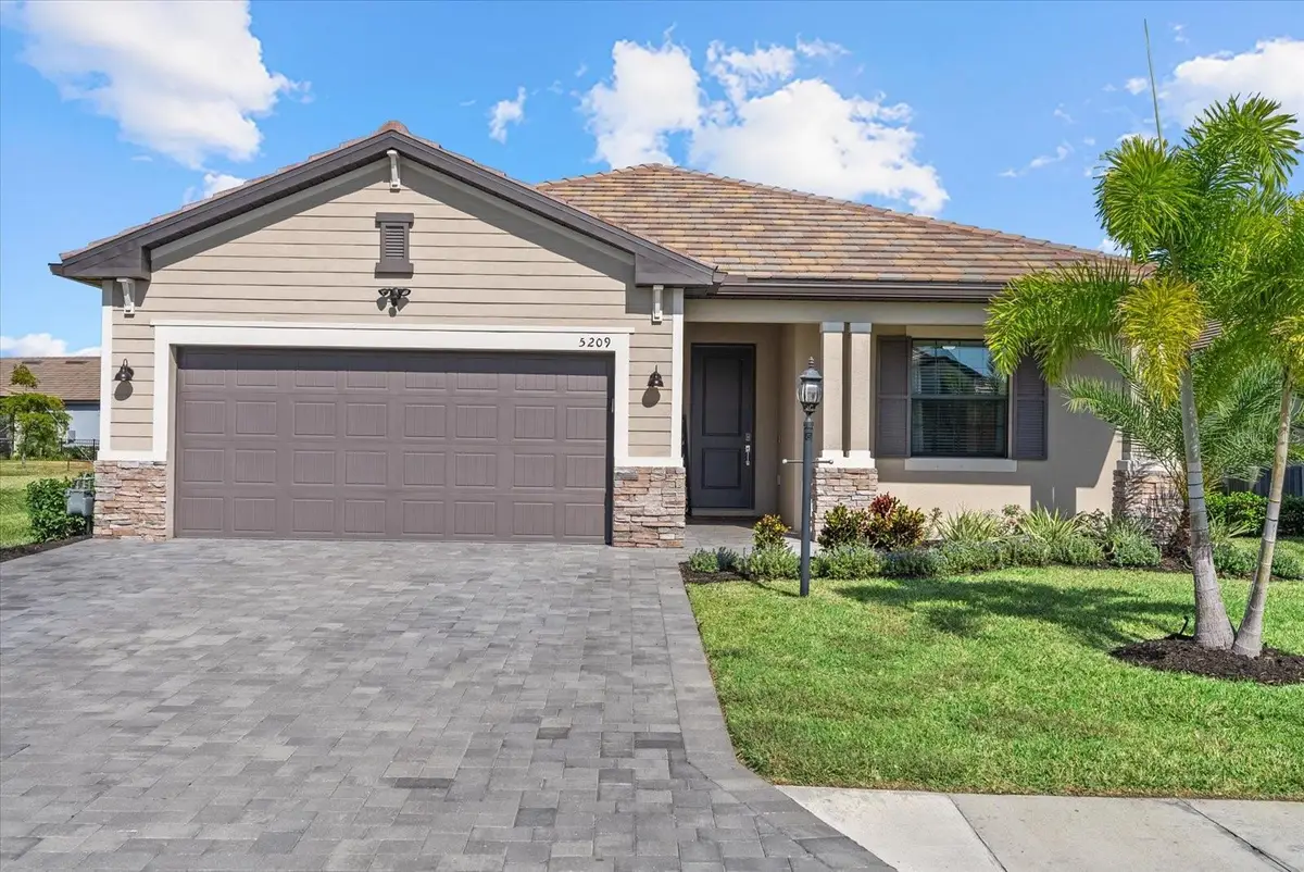 5209 Blue Crush Street, Bradenton, FL 34211 - Image #1