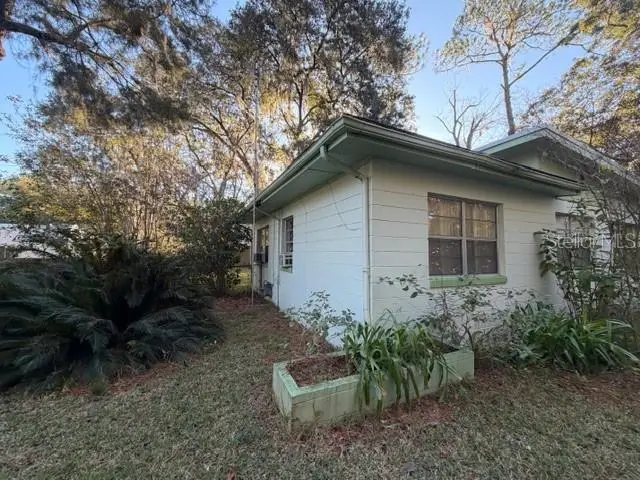 1505 NE 8th Street, Gainesville, FL 32601 - Image #3