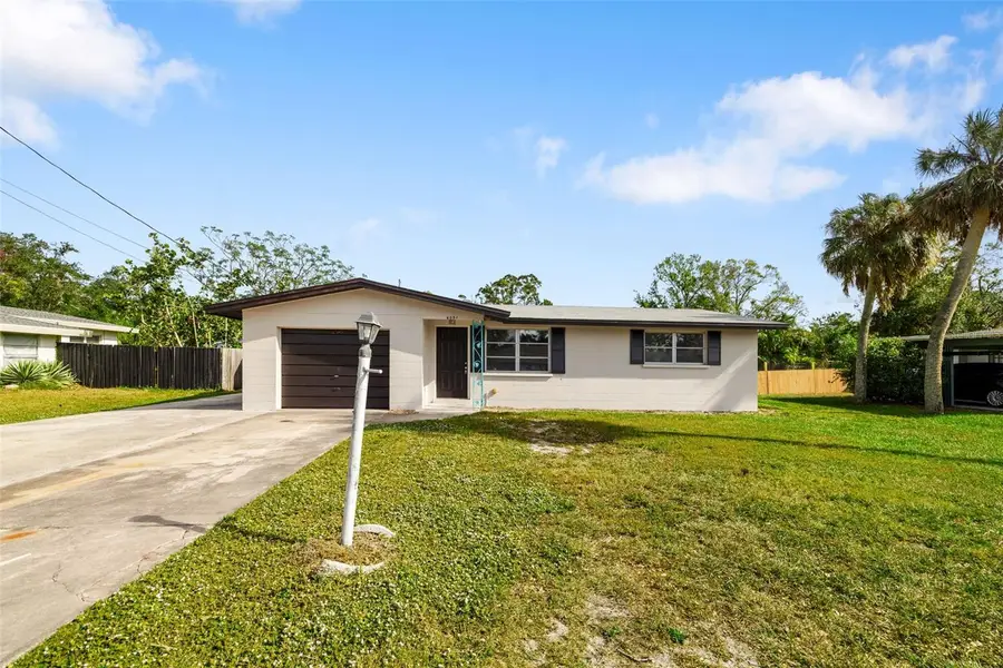 6051 Carlton Avenue, Sarasota, FL 34231 - Image #3