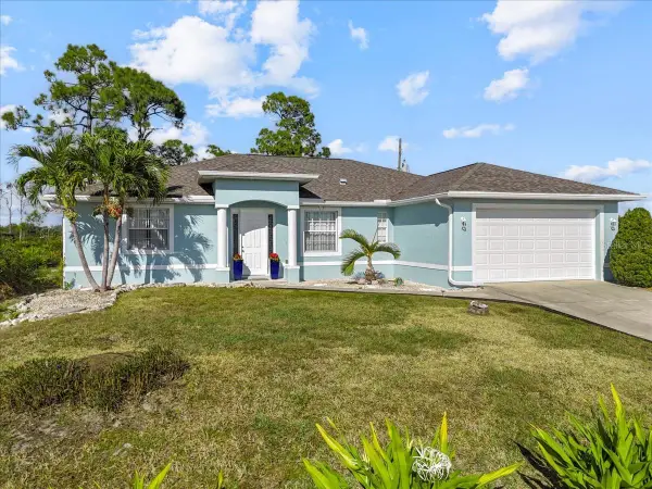 8 and 10 Abaft Place, PLACIDA, FL 33946