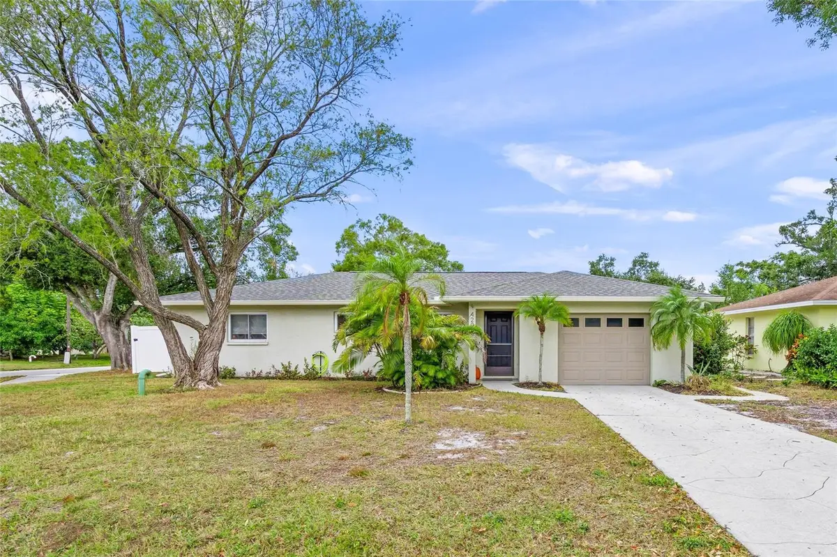 4205 Ruth Way, Sarasota, FL 34232 - Image #1