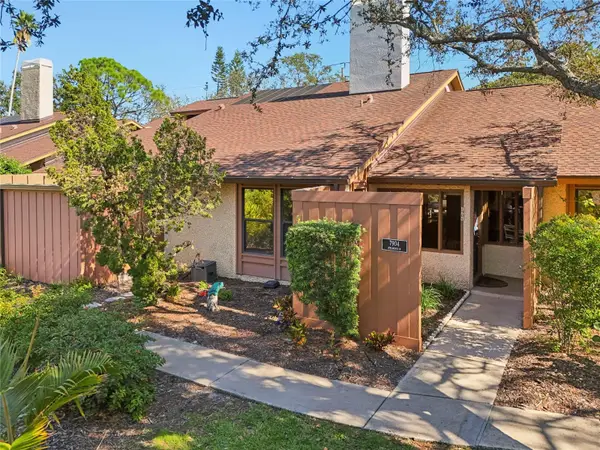 7904 4th Avenue W, BRADENTON, FL 34209