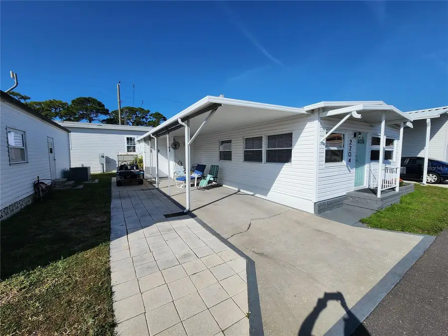 2204 17th Street Court W, Bradenton, FL 34205 - Image #2