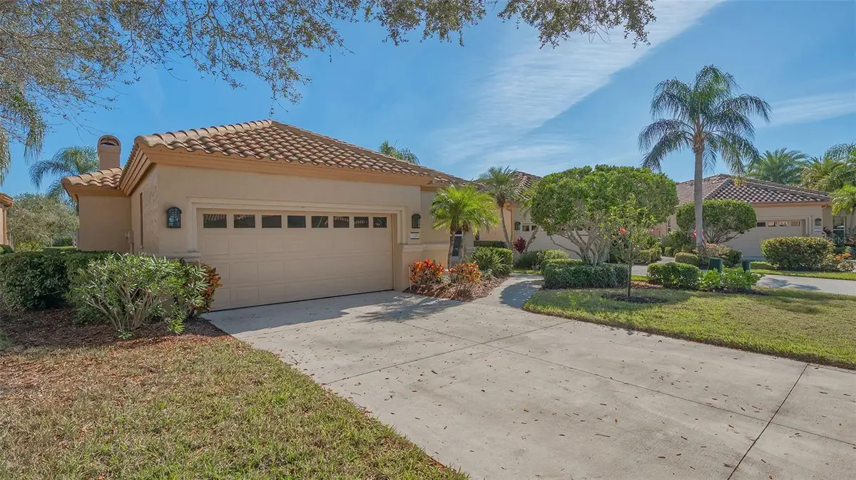 7085 La Ronda Court, Sarasota, FL 34238 - Image #1