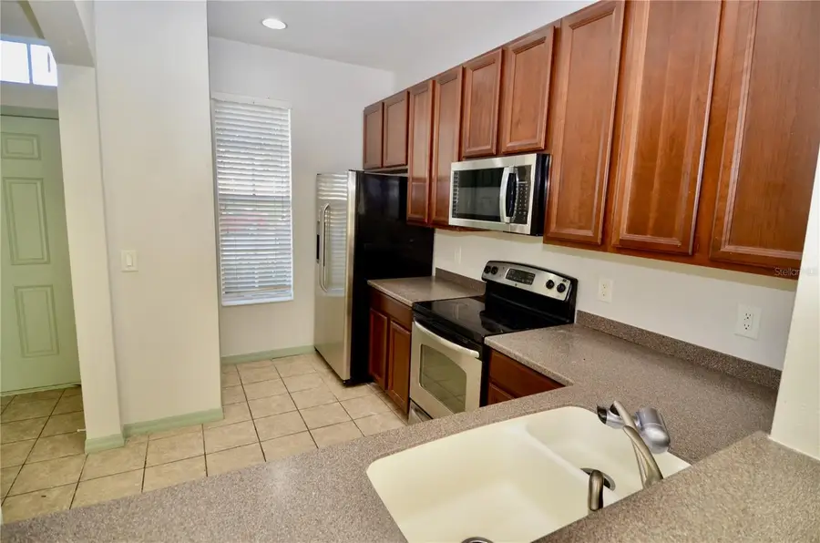 1189 Grantham Drive, Sarasota, FL 34234 - Image #2