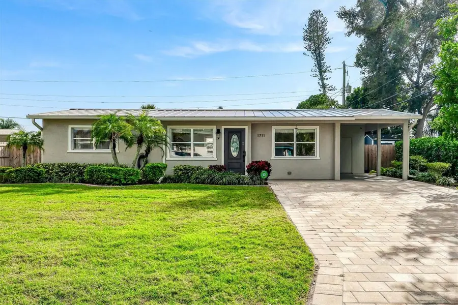 1711 Marilyn Avenue, Bradenton, FL 34207 - Image #3