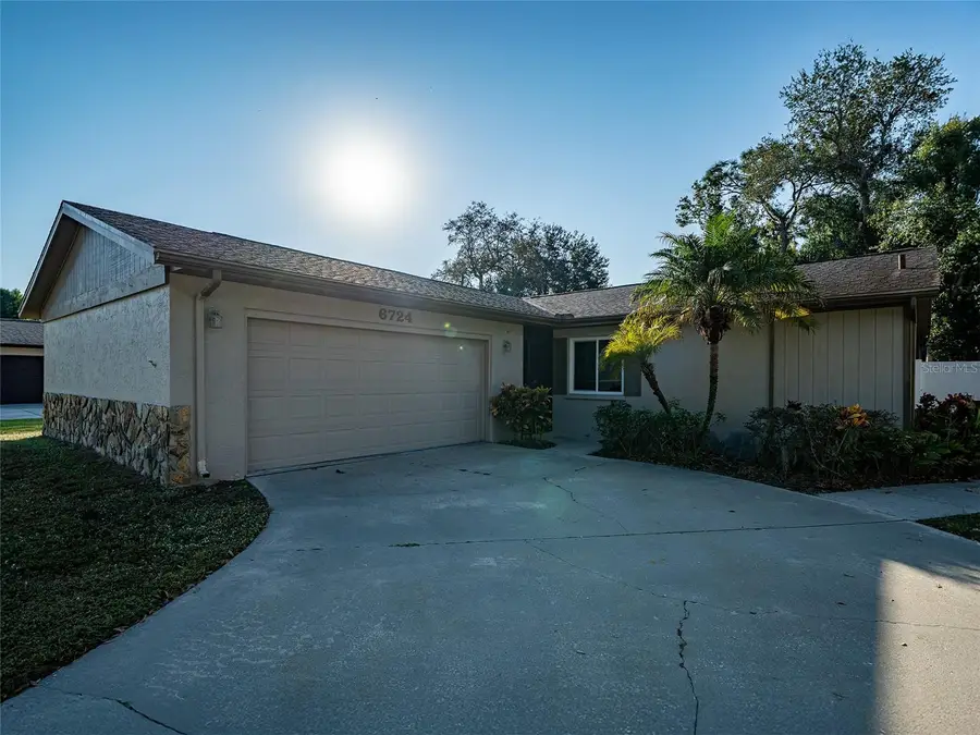6724 Jarvis Road, Sarasota, FL 34241 - Image #2