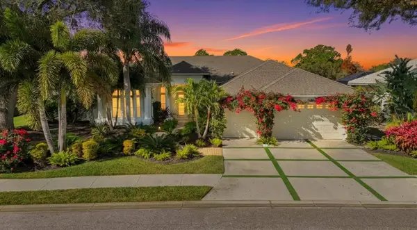 8687 Woodbriar Drive, SARASOTA, FL 34238