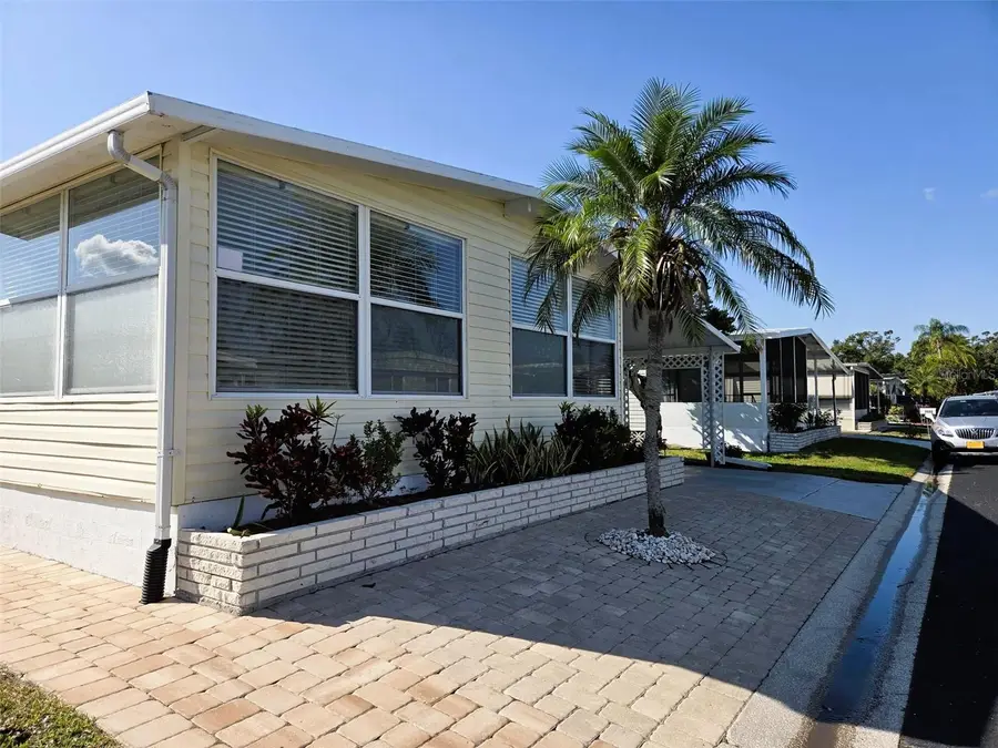 3222 Aspen Terrace, Sarasota, FL 34237 - Image #2