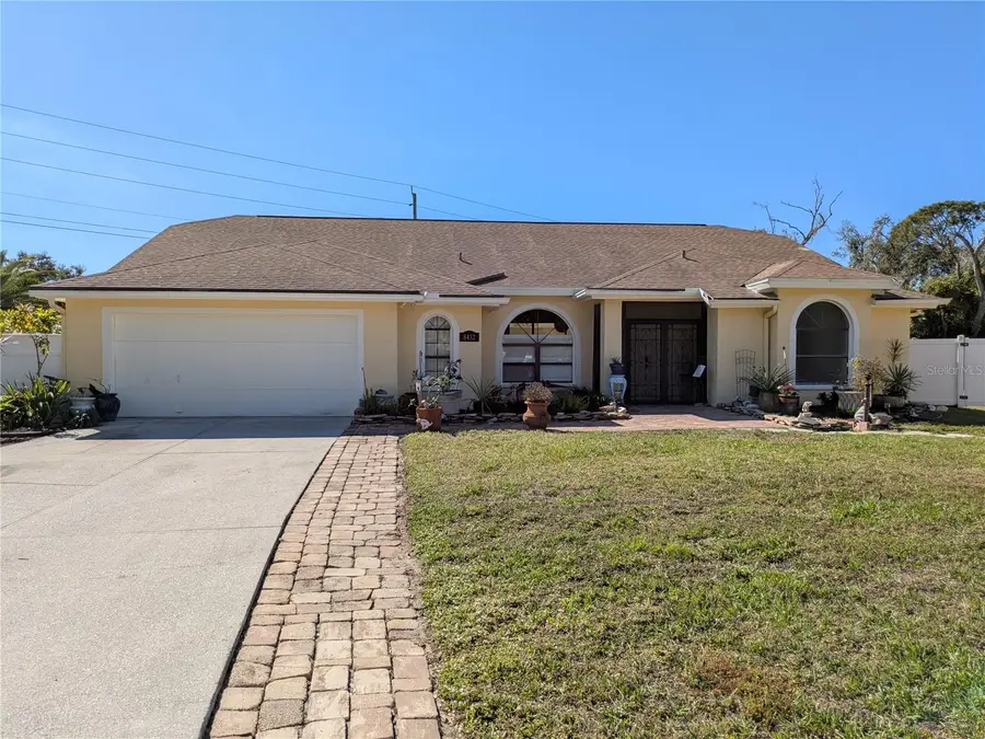 8432 Palm Lakes Court, Sarasota, FL 34243 - Image #2