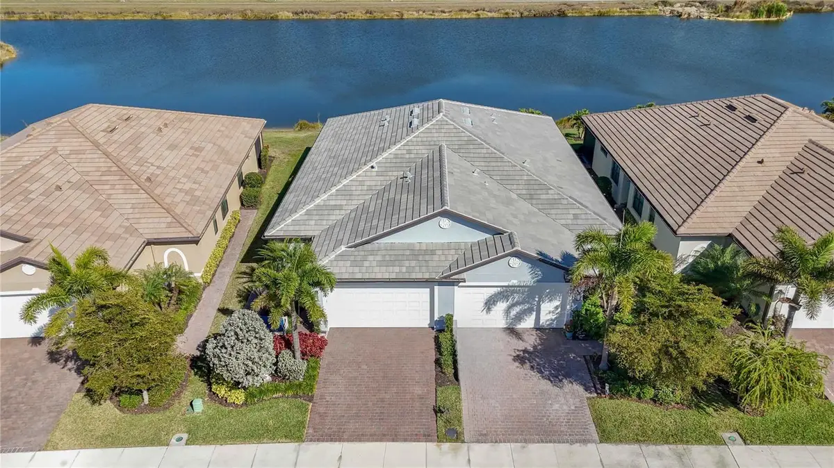 20918 Fetterbush Place, Venice, FL 34293 - Image #1
