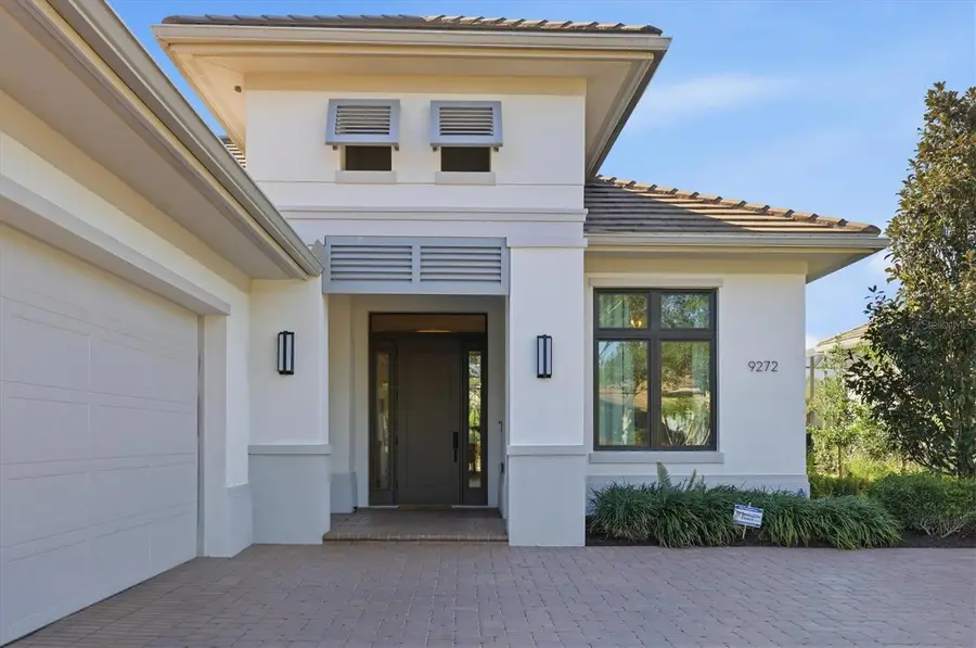 9272 Mcdaniel Lane, Sarasota, FL 34240 - Image #3