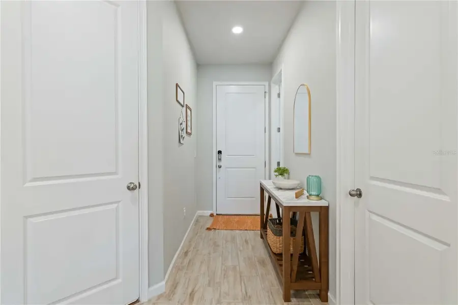 5658 Silverbridge Trail, Bradenton, FL 34211 - Image #2