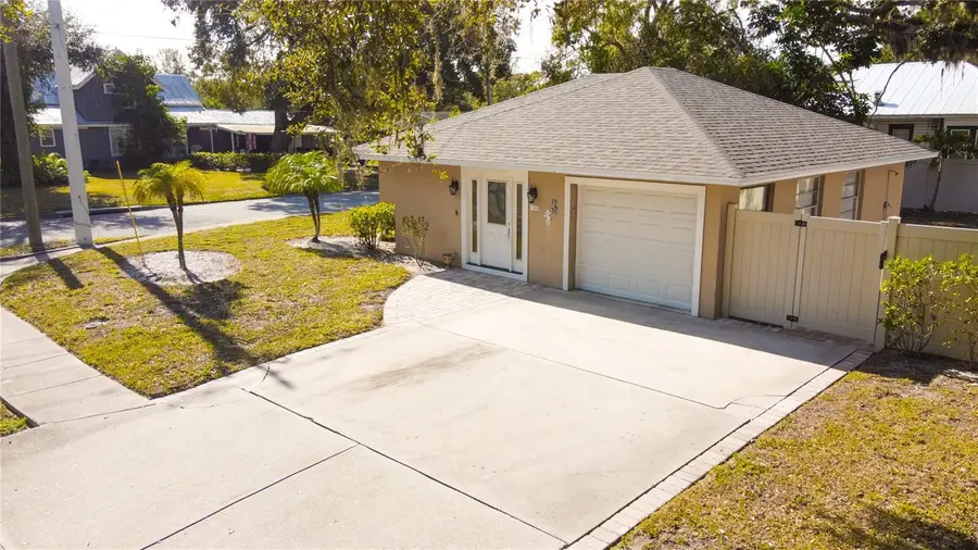 705 14th Avenue W, Palmetto, FL 34221 - Image #2