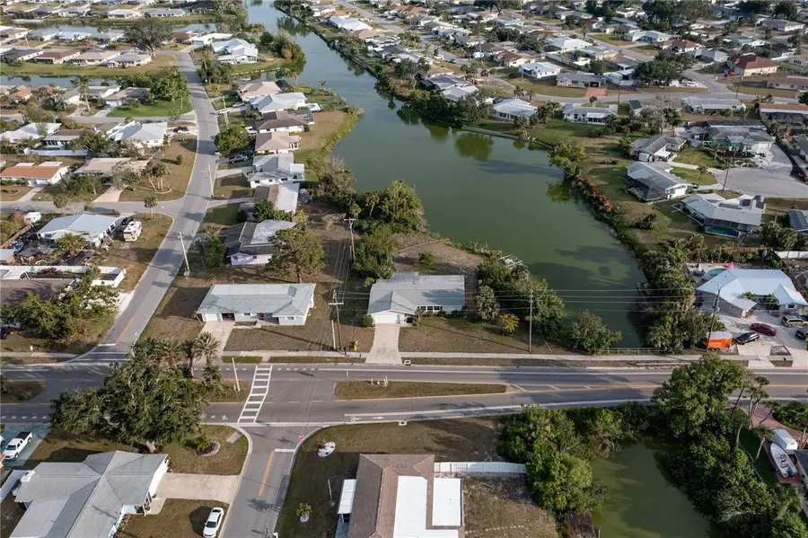 512 Shamrock Blvd, Venice, FL 34293 - Image #3