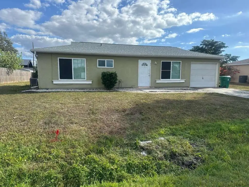 807 Dobell Terrace Nw, Port Charlotte, FL 33948 - Image #1