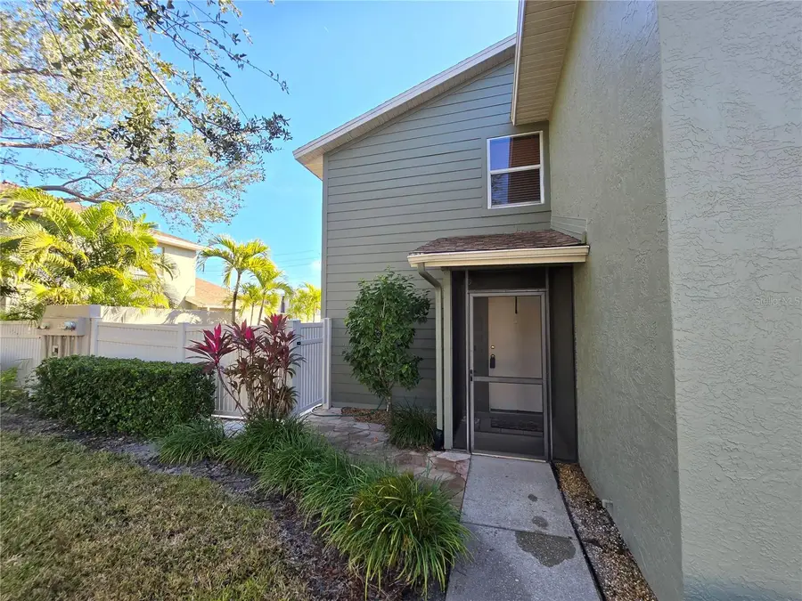 4181 Center Pointe Circle #91B, Sarasota, FL 34233 - Image #3