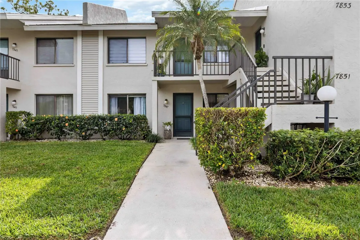 7847 Eagle Creek Drive, Sarasota, FL 34243 - Image #1