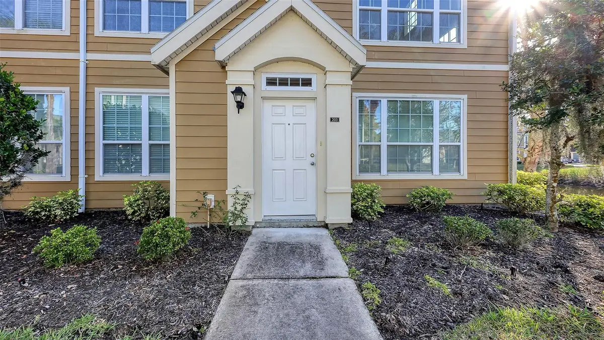 5520 Rosehill Road #203, Sarasota, FL 34233 - Image #1