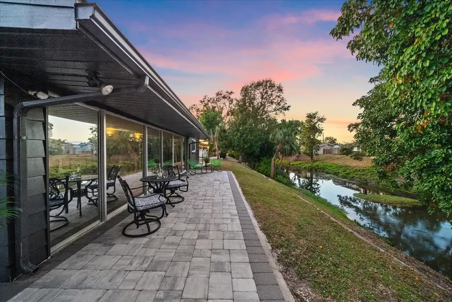 3149 Homasassa Road, Sarasota, FL 34239 - Image #2