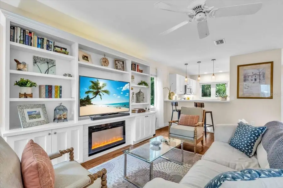 1631 Worrington Street, Sarasota, FL 34231 - #3