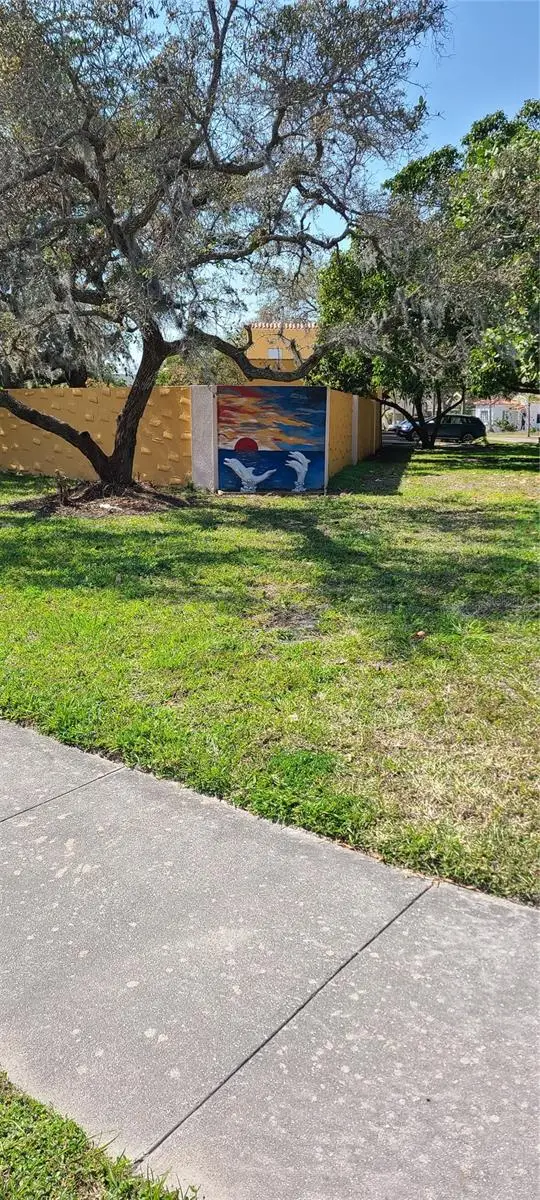 322 Buena Vista Avenue, Sarasota, FL 34243 - Image #2