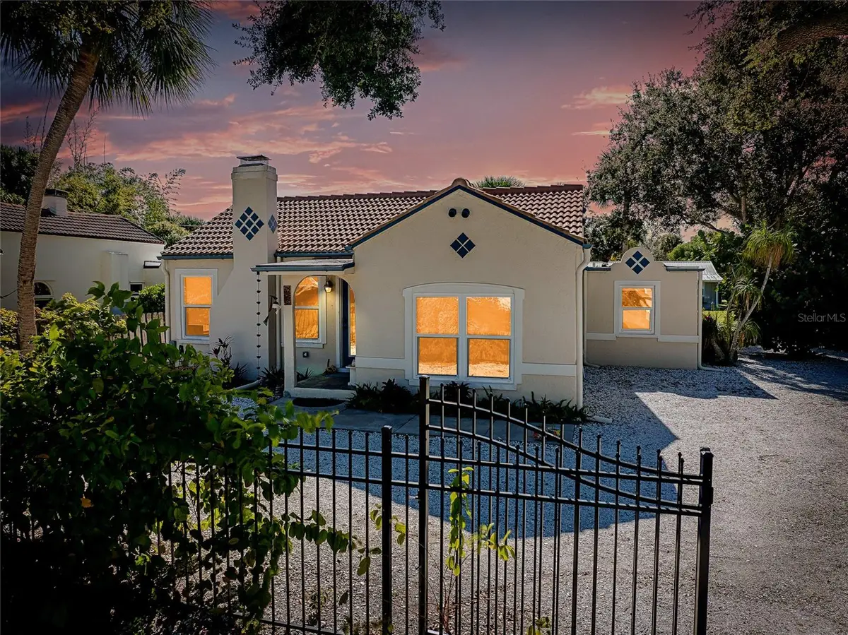 223 Palmetto Road W, Nokomis, FL 34275 - Image #1