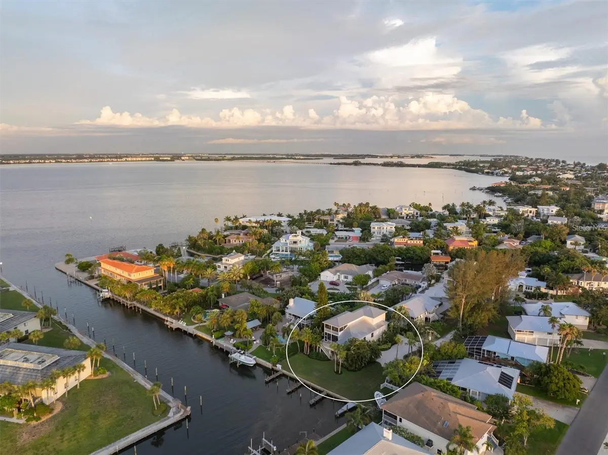 504 59th Street, Holmes Beach, FL 34217 - Image #1