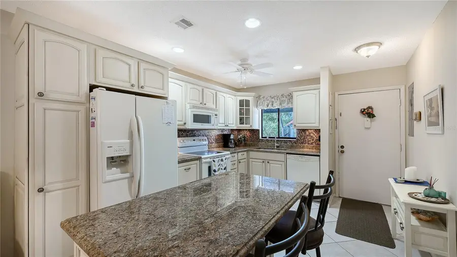 1648 Stickney Point Road #1648-202, Sarasota, FL 34231 - Image #3