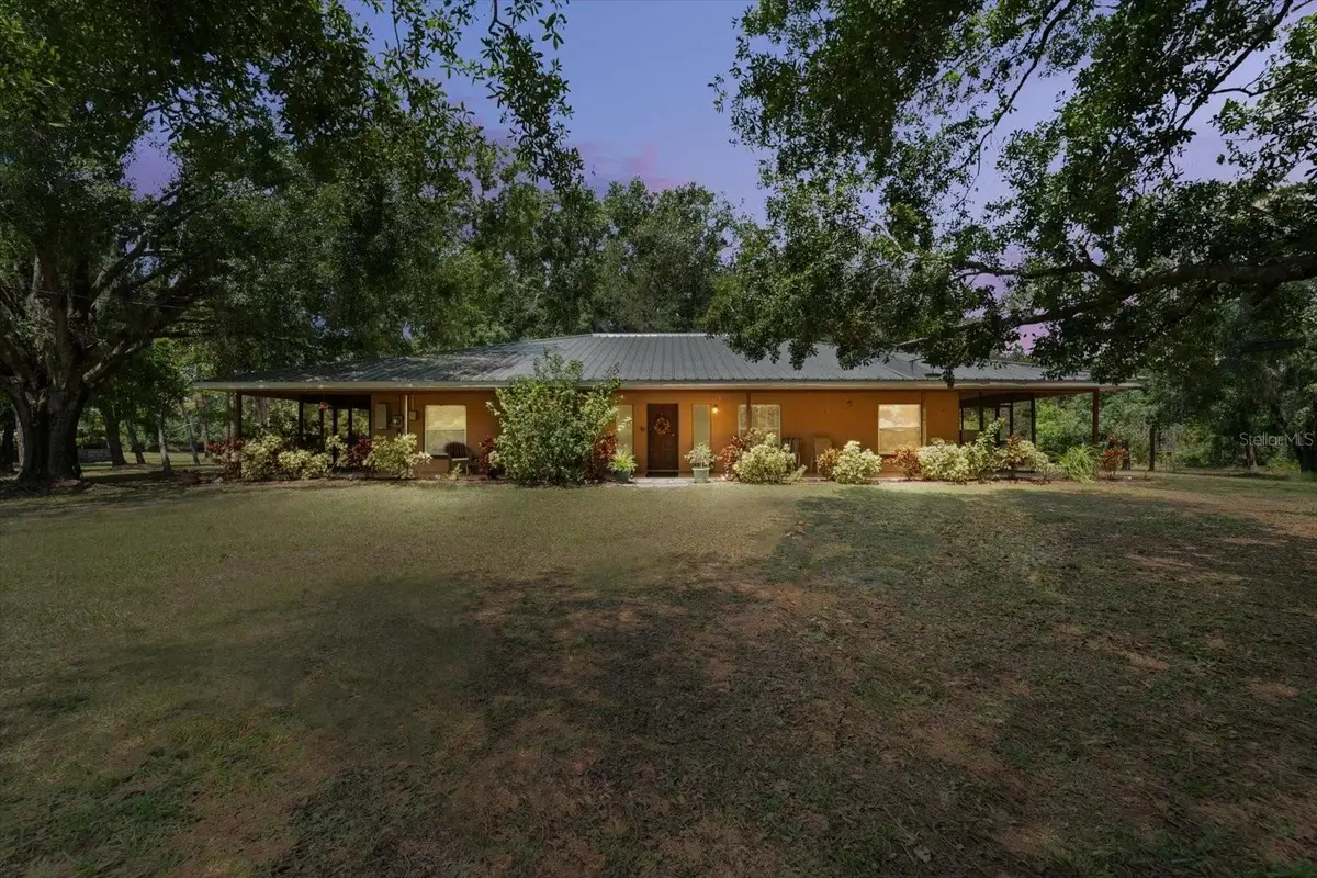 13719 Seminole Trail, Wimauma, FL 33598 - Image #1