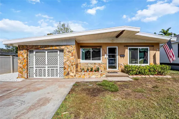 1915 3rd Avenue E, BRADENTON, FL 34208