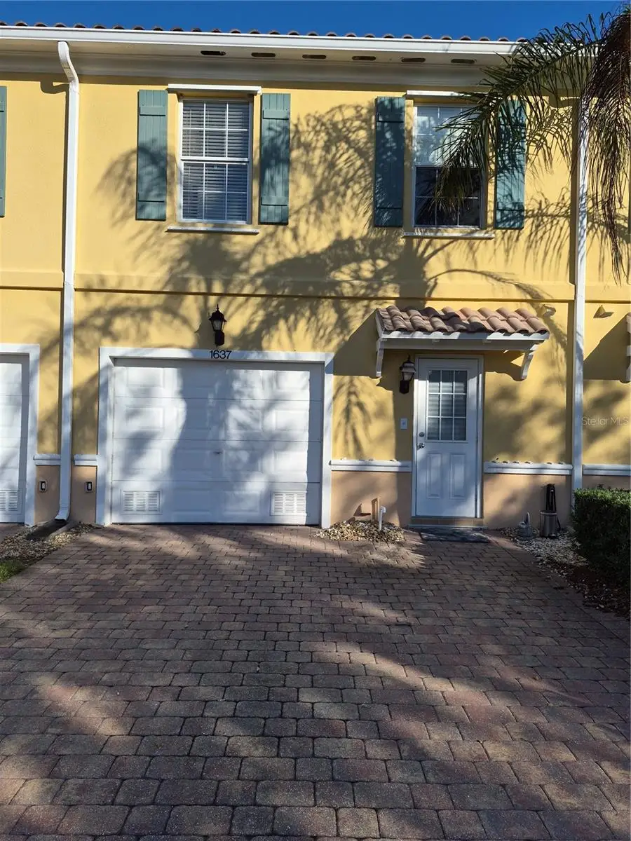 1637 Napoli Drive W, Sarasota, FL 34232 - Image #2