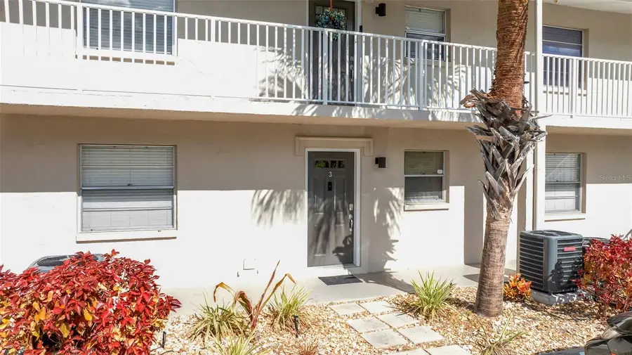 960 La Costa Circle #3, Sarasota, FL 34237 - Image #2