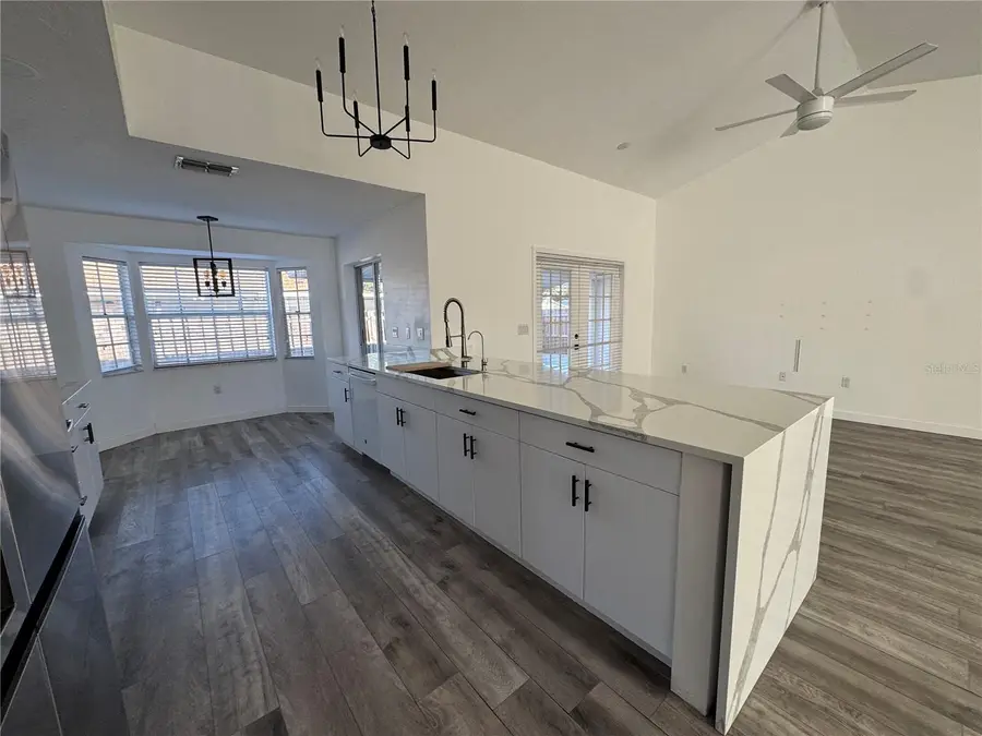 5295 Ashton Pines Lane, Sarasota, FL 34231 - Image #3