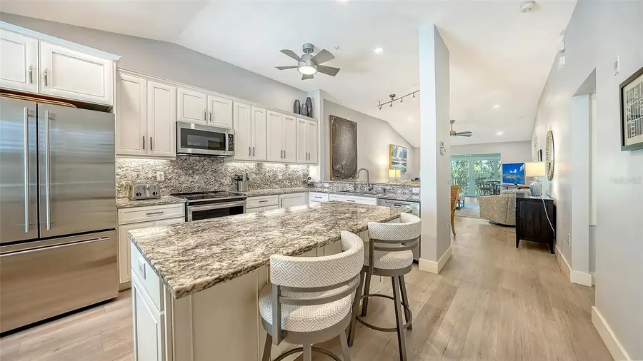 8755 Olde Hickory Avenue #7310, Sarasota, FL 34238 - Image #3