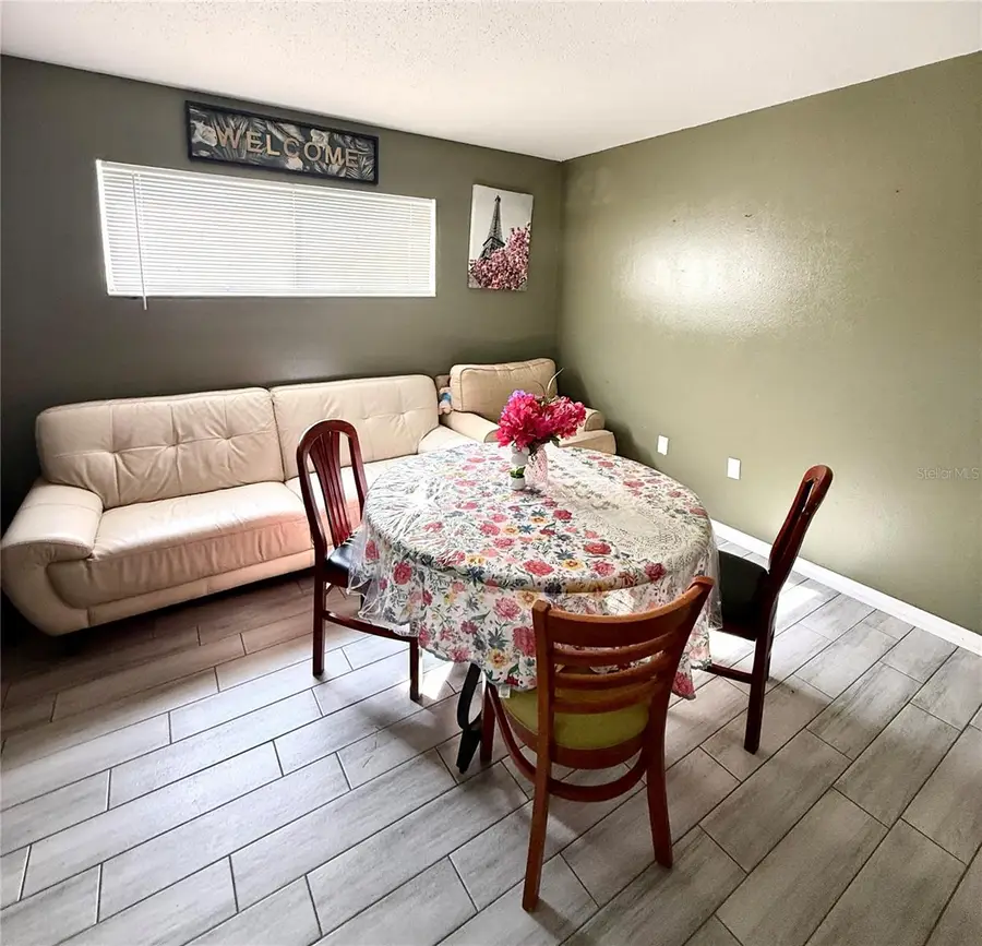 1221 22nd Avenue W, Palmetto, FL 34221 - Image #2